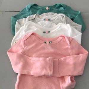 Long sleeves newborn onesies
